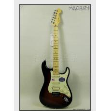 Fender 011-9102-700 AMERICAN DELUXE STRAT HSS