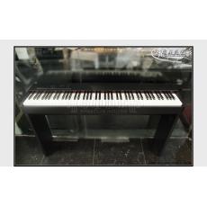 Roland F-20 CB Ӹ