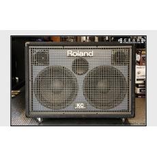 Roland KC-880 