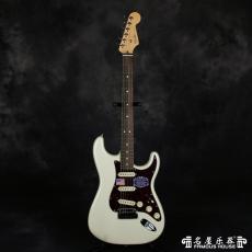 Fender 011-9000-723 AMERICAN DELUXE STRATOCASTER