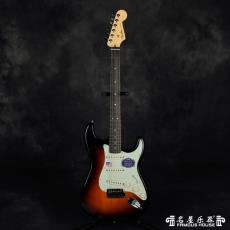Fender 011-9000-700 AMERICAN DELUXE STRATOCASTER