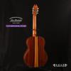 ۳ JUAN HERNANDEZ LUTHIER