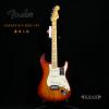 Fender 011-3902-747 ר Strat