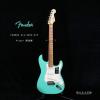 Fender 014-4503-573 ϵ Strat ĭ